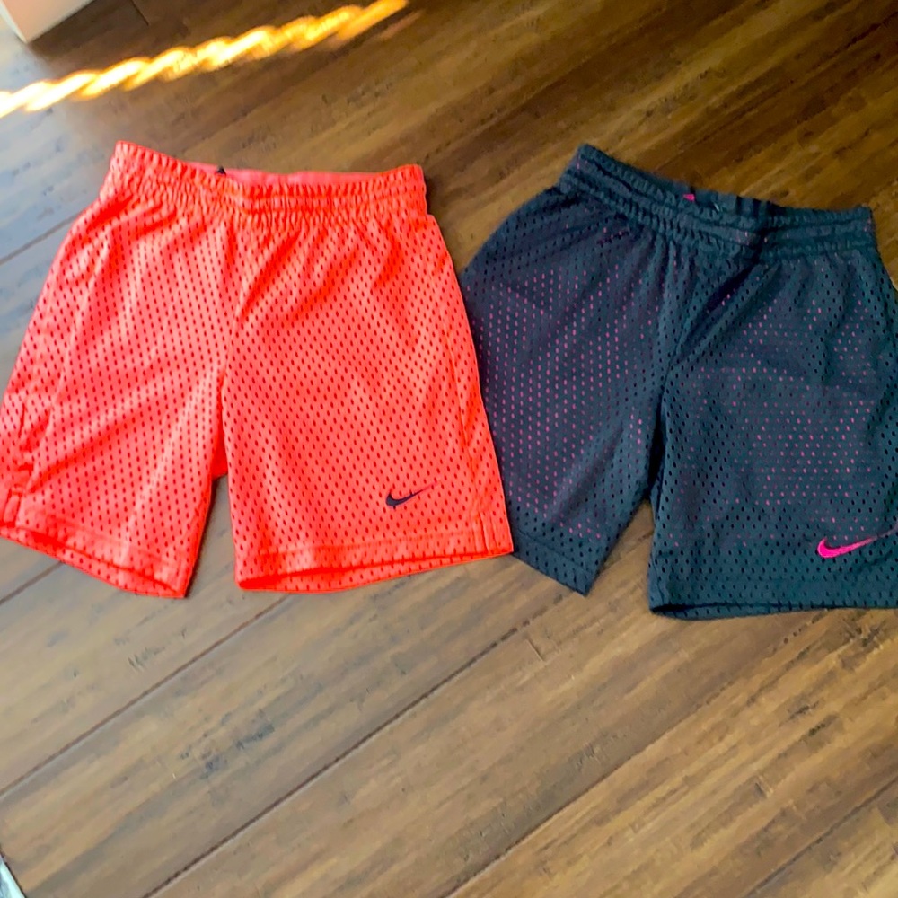 Nike basketball shorts grey and pink set